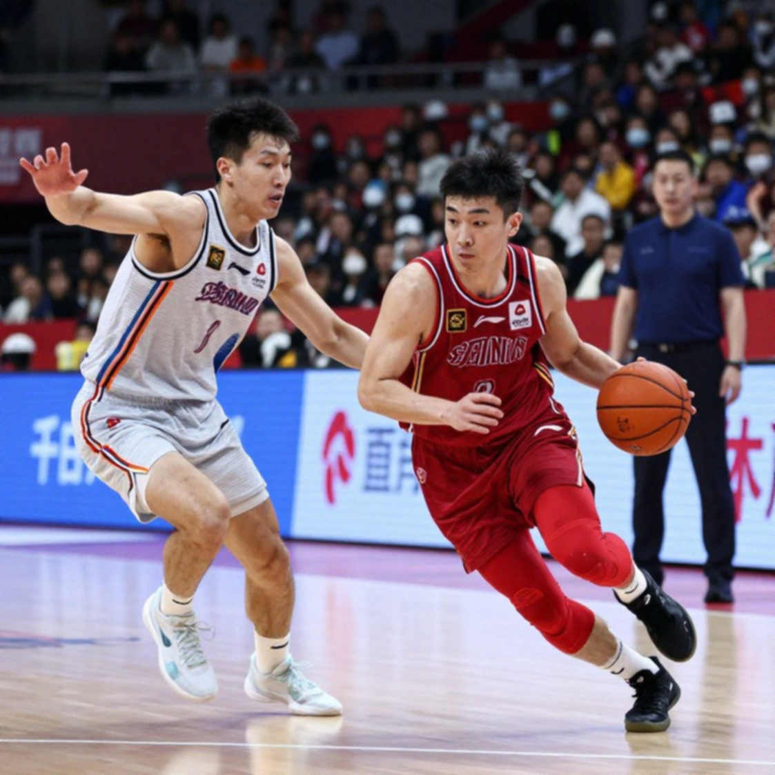 Olympiacos thắng 93-91 ở Kaunas: Bartzokas nói đúng điều khiến chiến thắng chưa đáng để vui