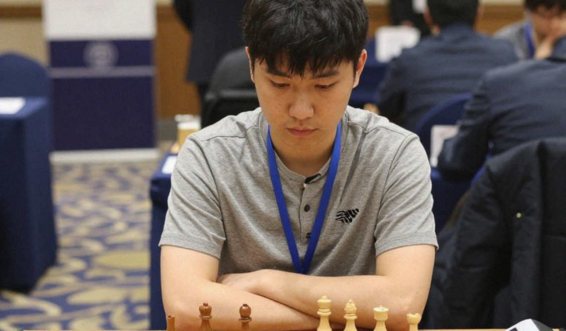 The Elephant Gambit, a 60-Minute Repertoire, and a Misleading Headline Bearing a Junior Prodigy's Name The Elephant Gambit, a 60-Minute Repertoire, and a Misleading Headline Bearing a Junior Prodigy's Name