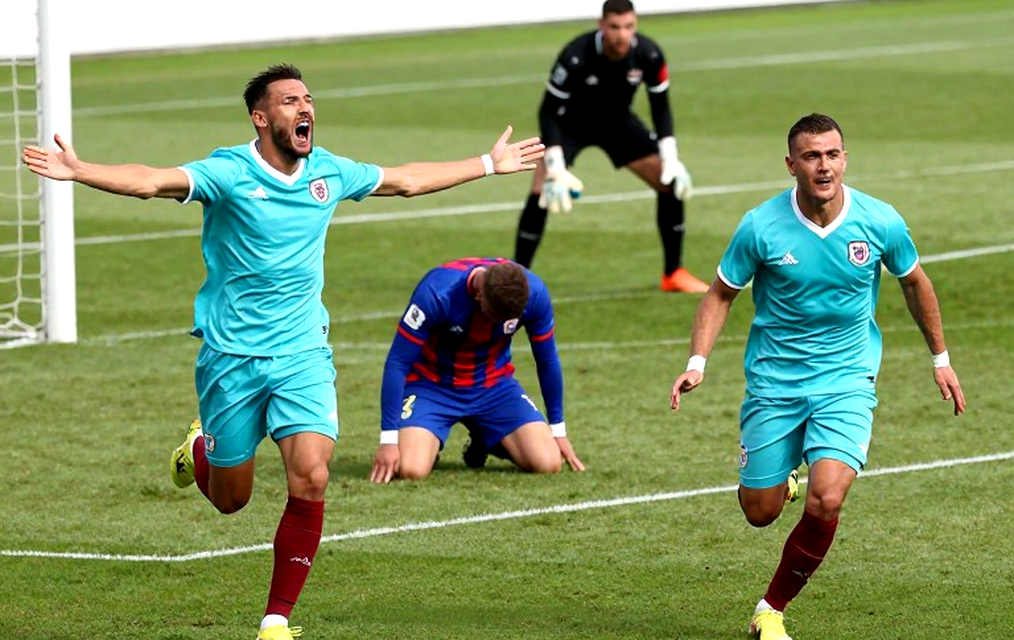 Garber không tiết lộ cuộc trao đổi với Messi: 'Chỉ giữa tôi và Leo'