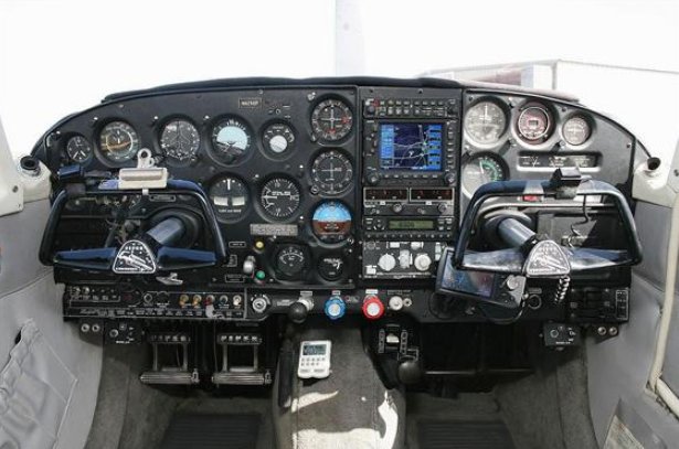 Piper Comanche 260b Airplane For sale Dealer located at Stockton, California